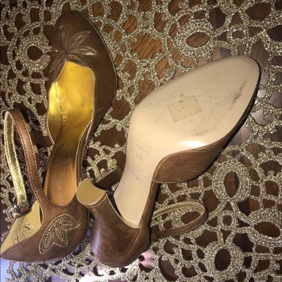 MIU MIU vintage heels, tan and gold leather heels - Picture 2 of 6